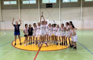 El equipo infantil femenino del Club Baloncesto Maristas Murcia triunfa en la Liga Plata 2023/2024
